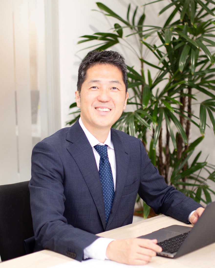 代表 特定社会保険労務士 溝口 学